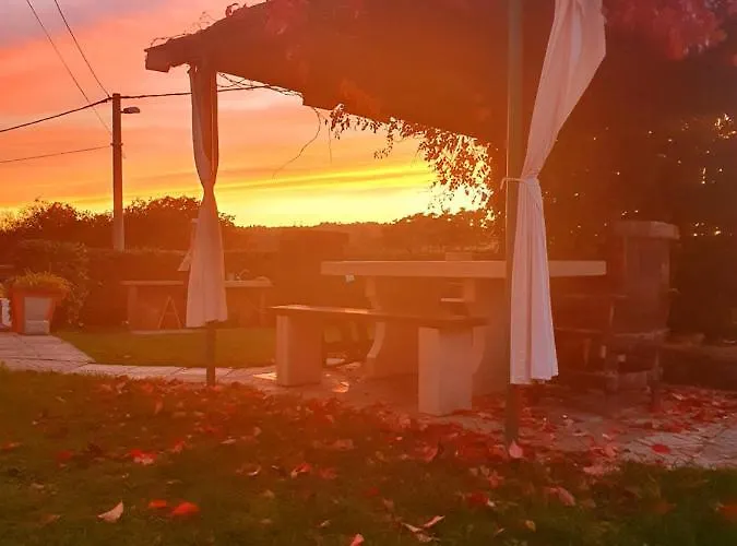 Luanas With Istrian Touch Gostinjska kuća 3*