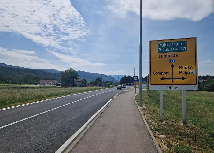 Luanas With Istrian Touch 3*